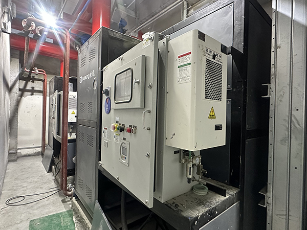 防腐劑蒸發器生產防爆電加熱模溫機「歐能機械」