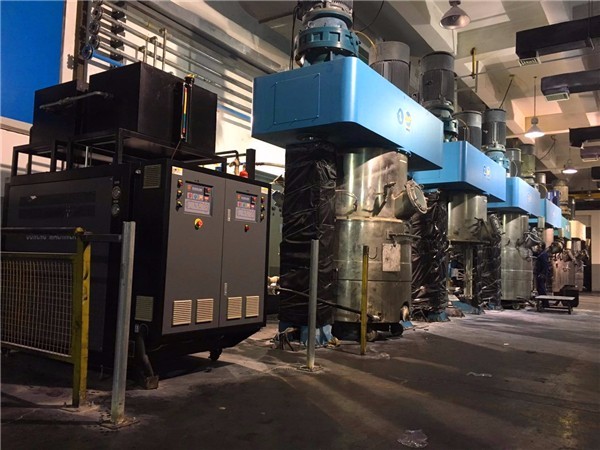 雙行星攪拌機(jī)設(shè)備溫度控制，「歐能機(jī)械」有高精度加熱方式！